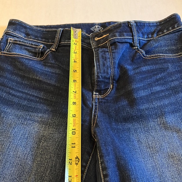 St. John Bay Denim Jean shorts size 12 - Picture 8 of 8